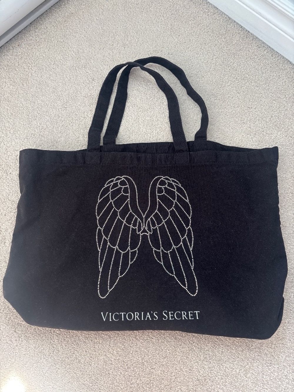 Victoria’s Secret beach tote